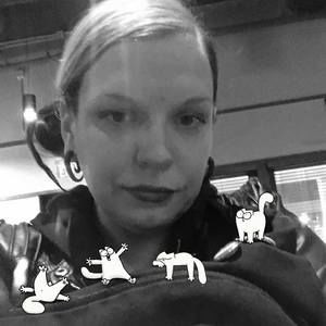 Meet your Posher, Traci